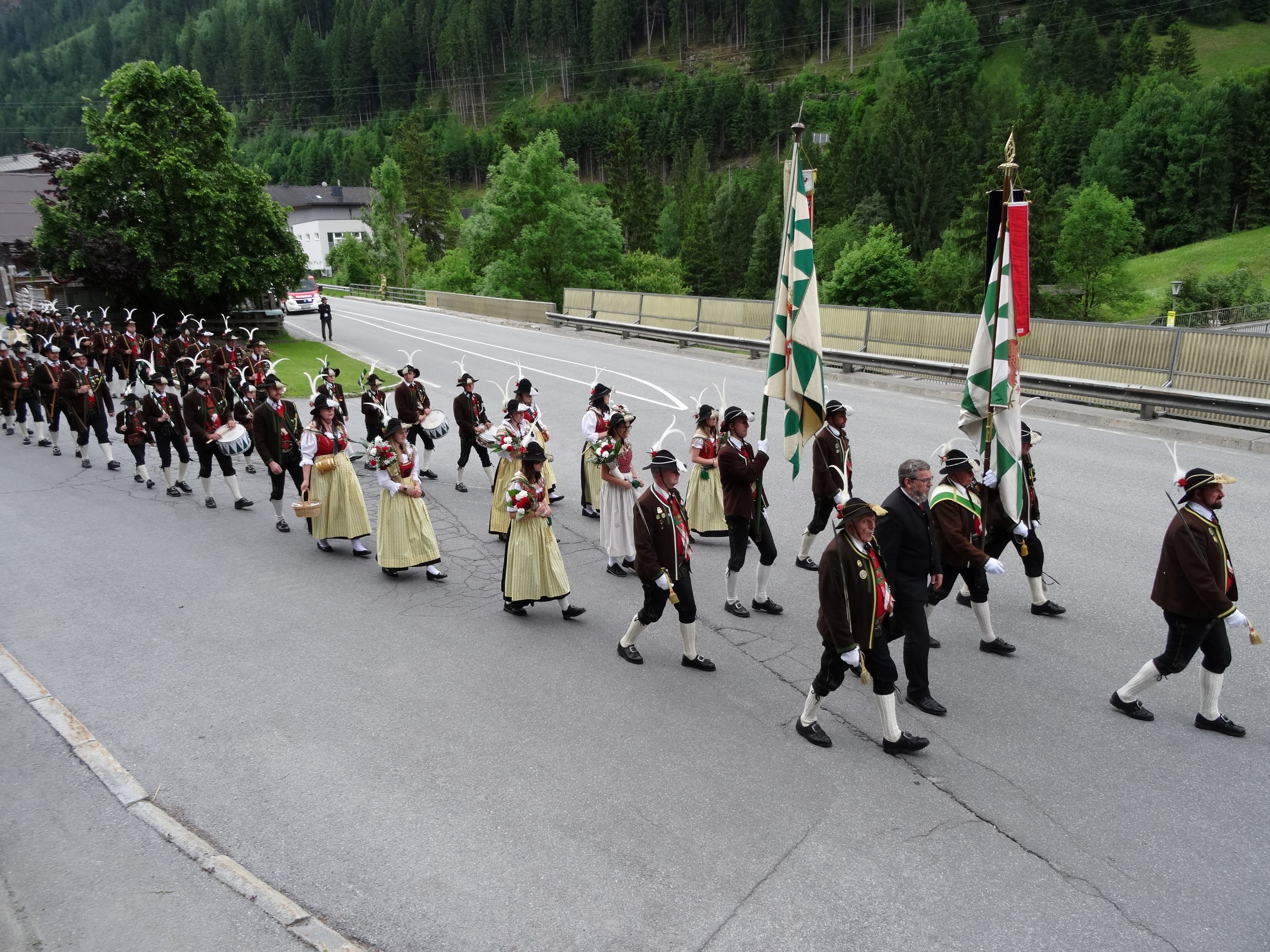 Talfest Stanzertal Ehrenkompanie Grins