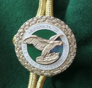 M eisterschützenabzeichen Bezirk Landeck in Gold