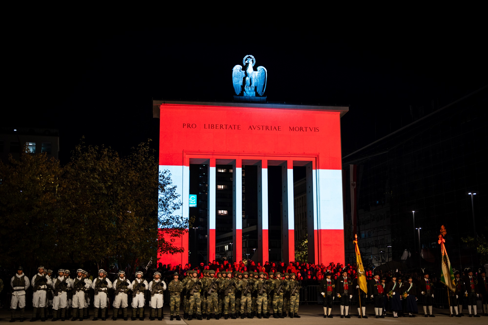 BTSK-Zapfenstreich-2025-Landshausplatz-Ehrenformation_FITSCH