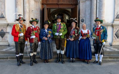 Hoher Frauentag 2026: Festmesse mit Kräutersegnung und Ehrung verdienter Persönlichkeiten in Innsbruck!